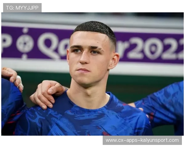 曼城连续压迫造成失误，福登补射偏出